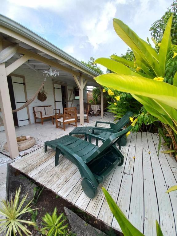 Bungalow Vanille Sainte-Anne  Eksteriør bilde